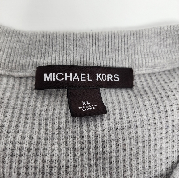 Michael Kors Men's XL Light Gray Crew Neck Sweater - Picture 9 of 11